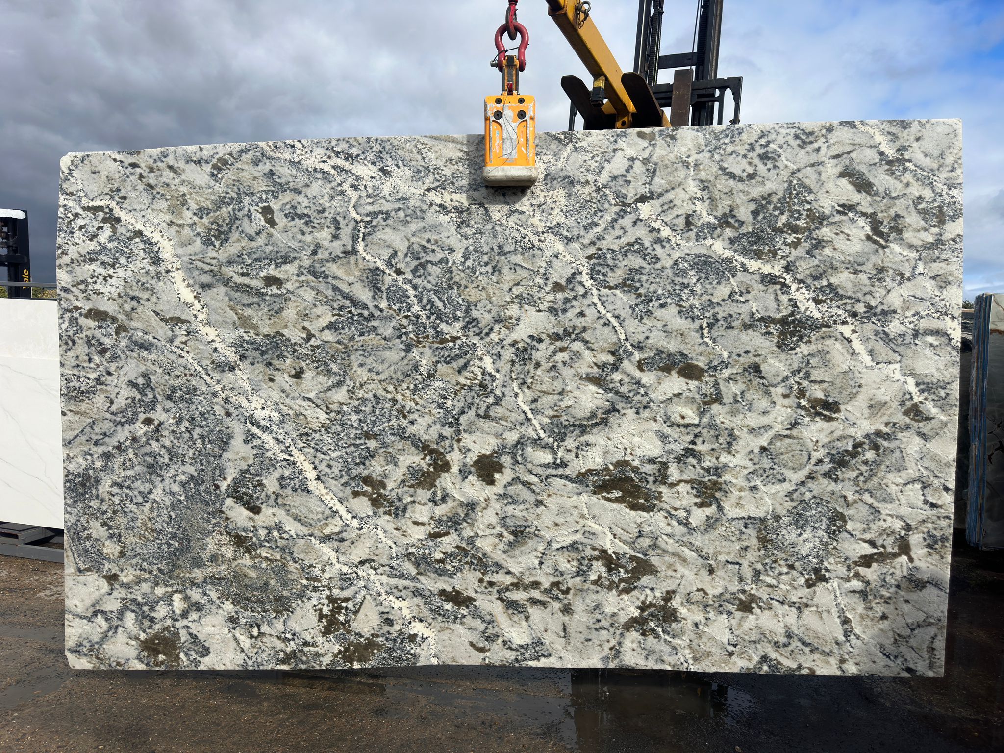Azul Nova Granite