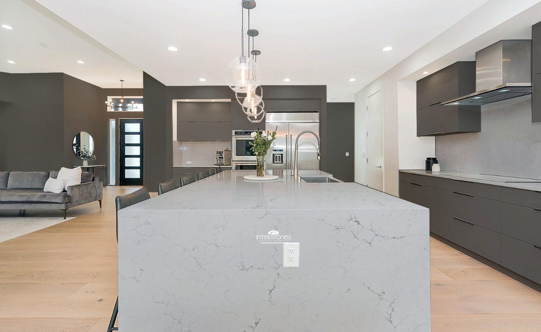 Carrara Misterio Quartz