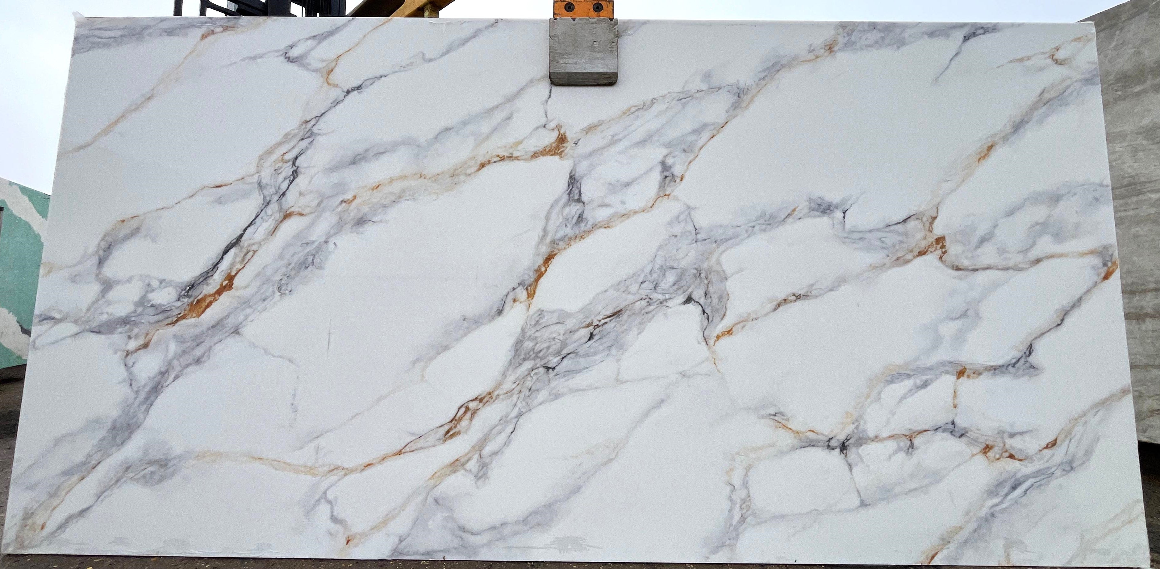 Calacatta Vagli Gold Printed 3D Quartz