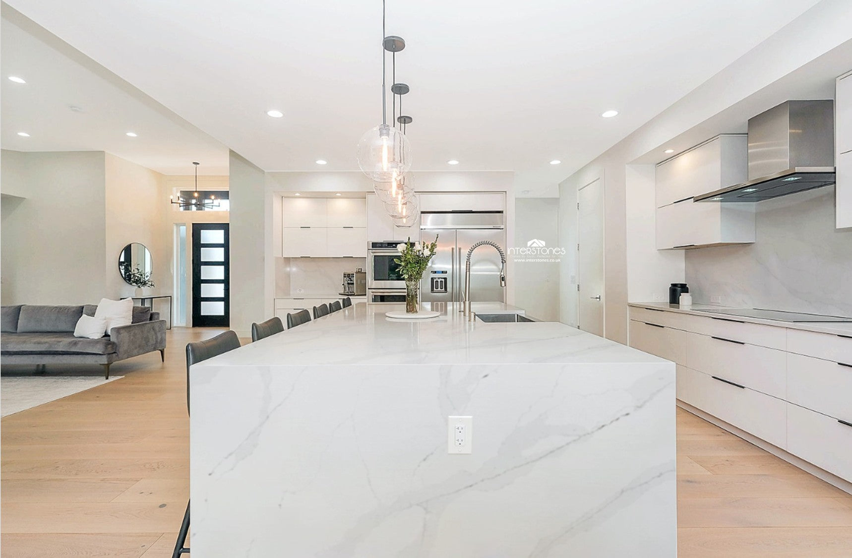 Calacatta Modena Quartz