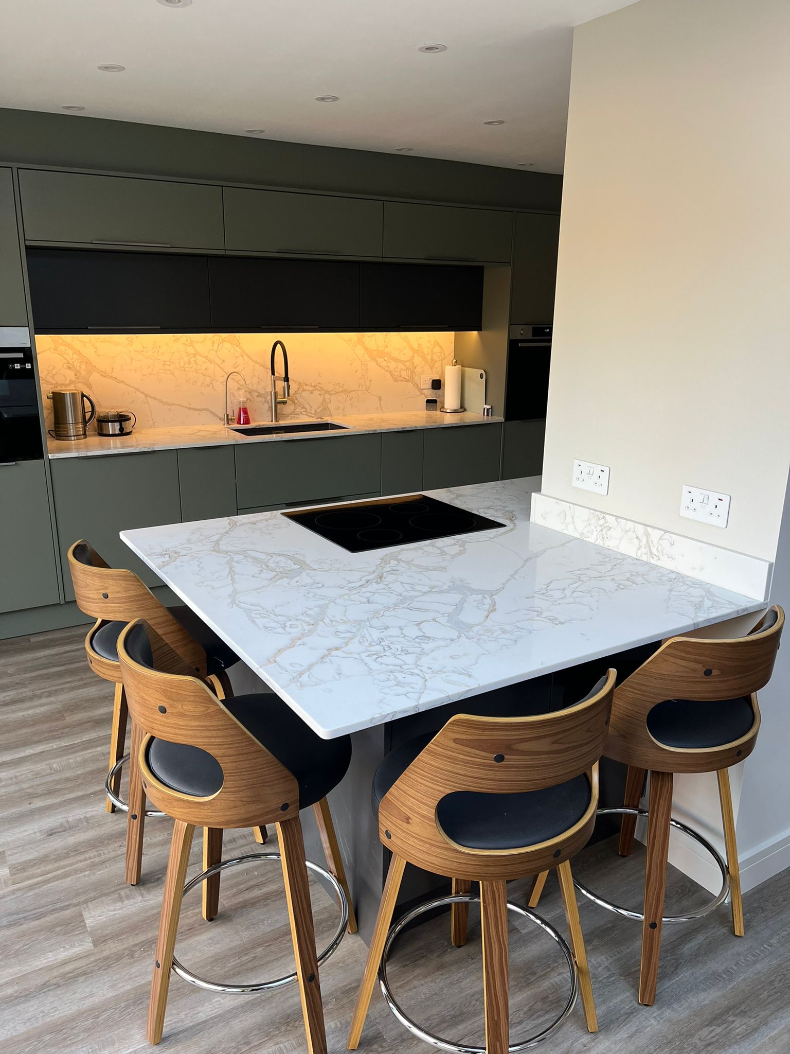 Calacatta Tuscany Quartz